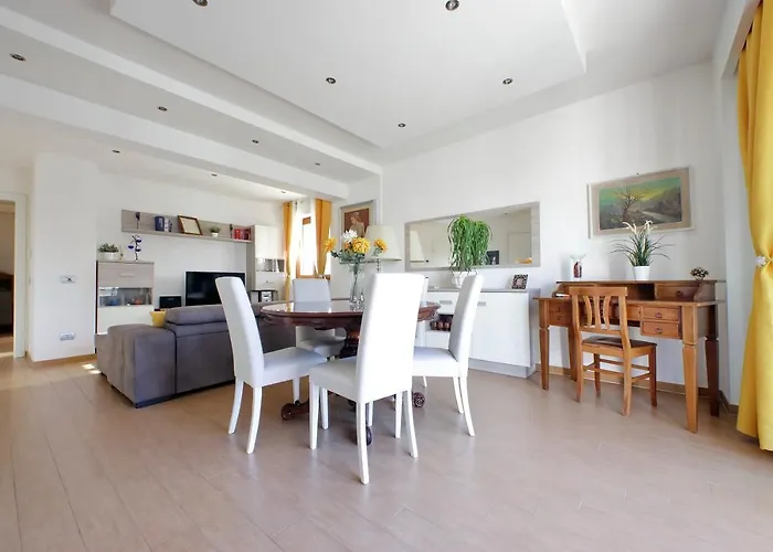 Chic Penthouse On Two Floors Rome
